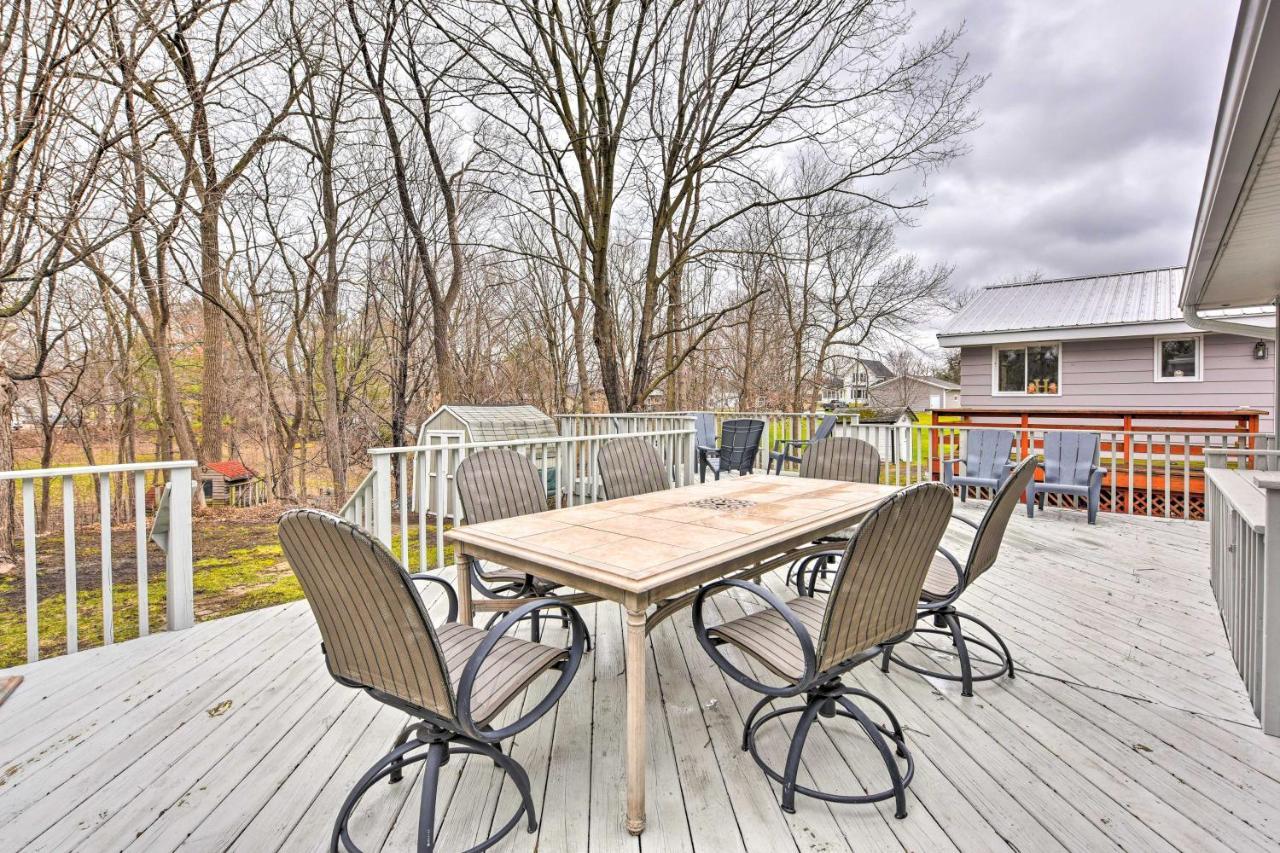 Charming Retreat With Deck - Walk To Lake Pepin المظهر الخارجي الصورة